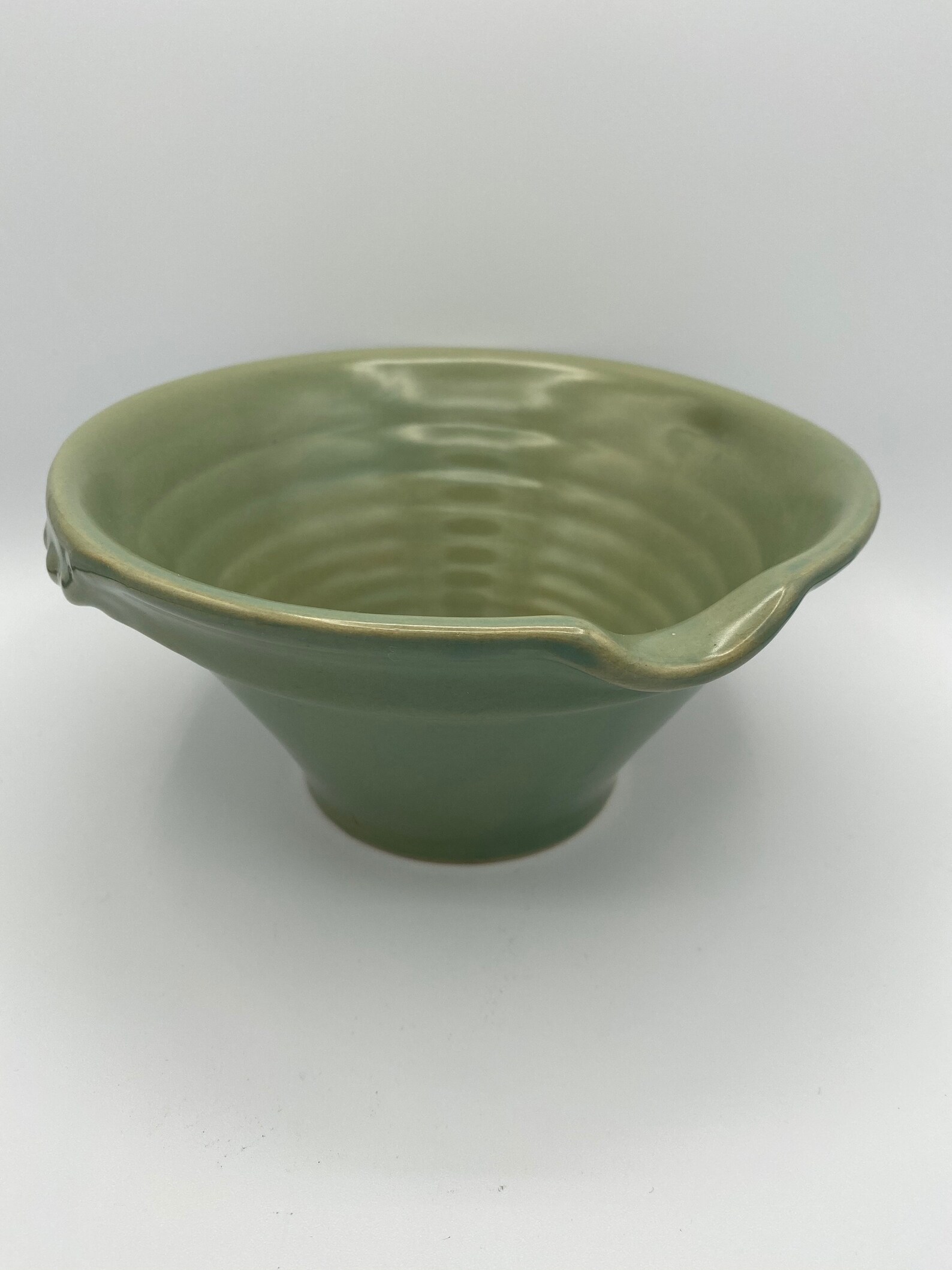 large mixing bowl with spout