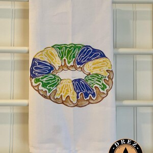 Mardi Gras Tea Towel, Kitchen, Dish towel,King Cake, Parade, Wholesale Available, Drez Artwork, NOLA Art, Louisiana Art, Krewe, Fleur de lis