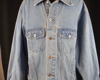 Vintage Wrangler Hero Jean Jacket, Denim Chore Coat, Barn Jacket, (Men's Extra Large?), Trucker, Unlined, Pockets, Laundered, Nice Condition
