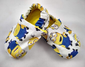 minion crocs adults