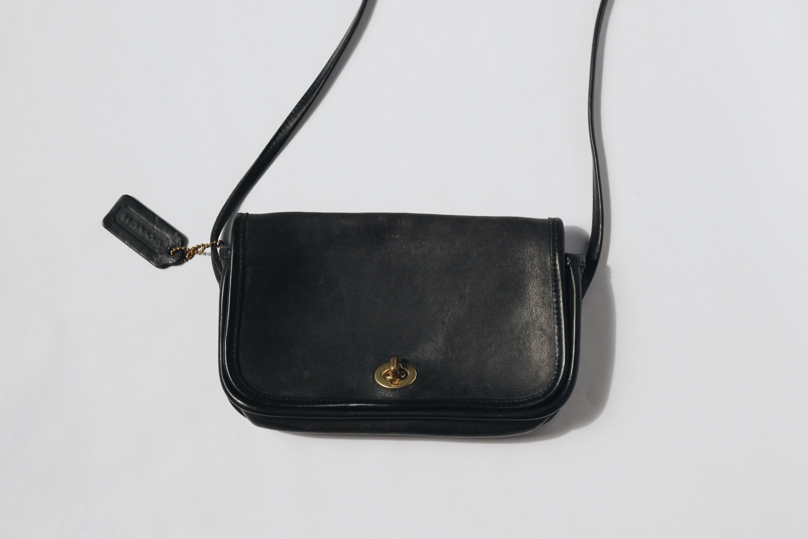 Vintage coach crossbody bag