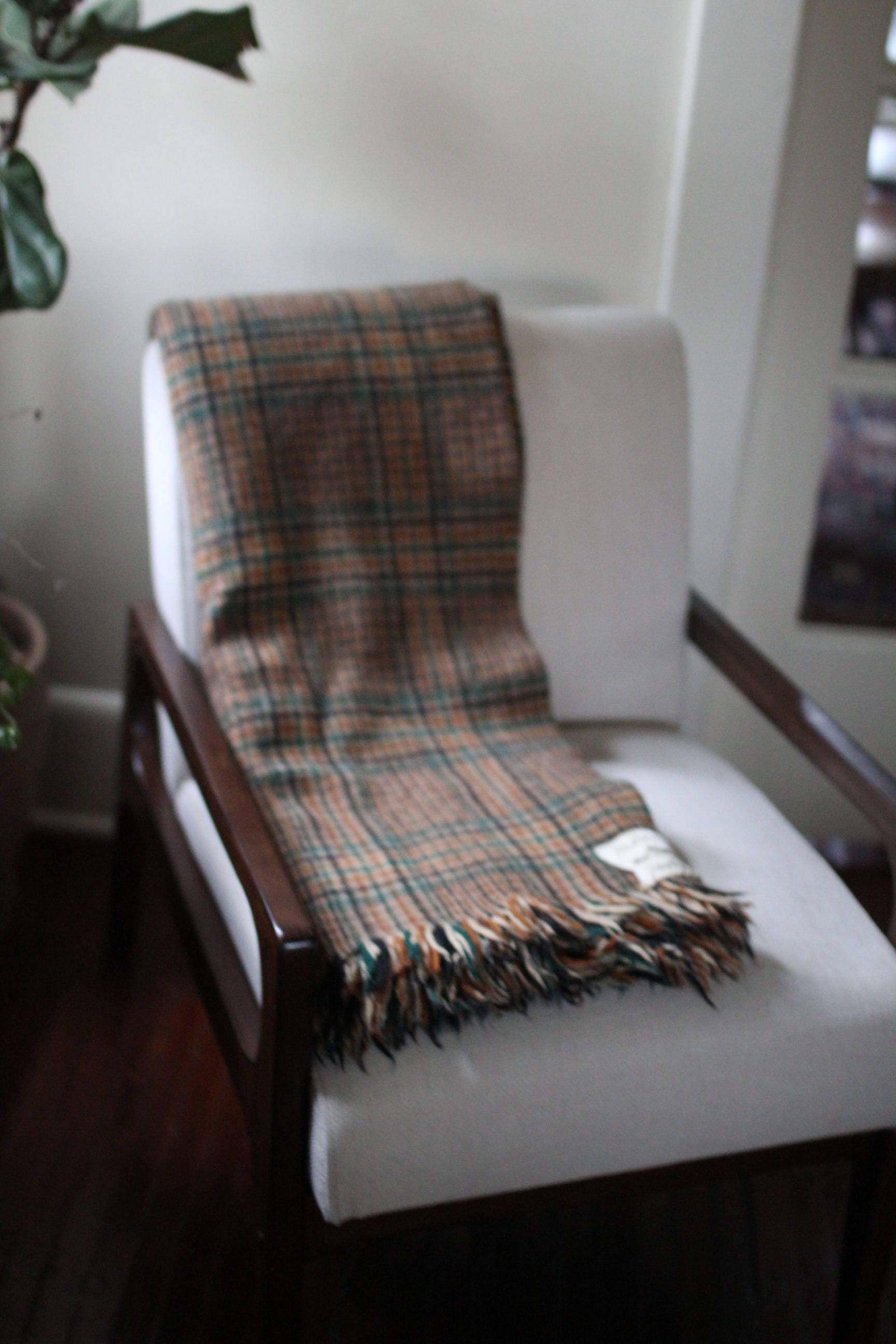Plaid 100 wool blanket Made in Scotland Glenfiddich brand Able Shoppe