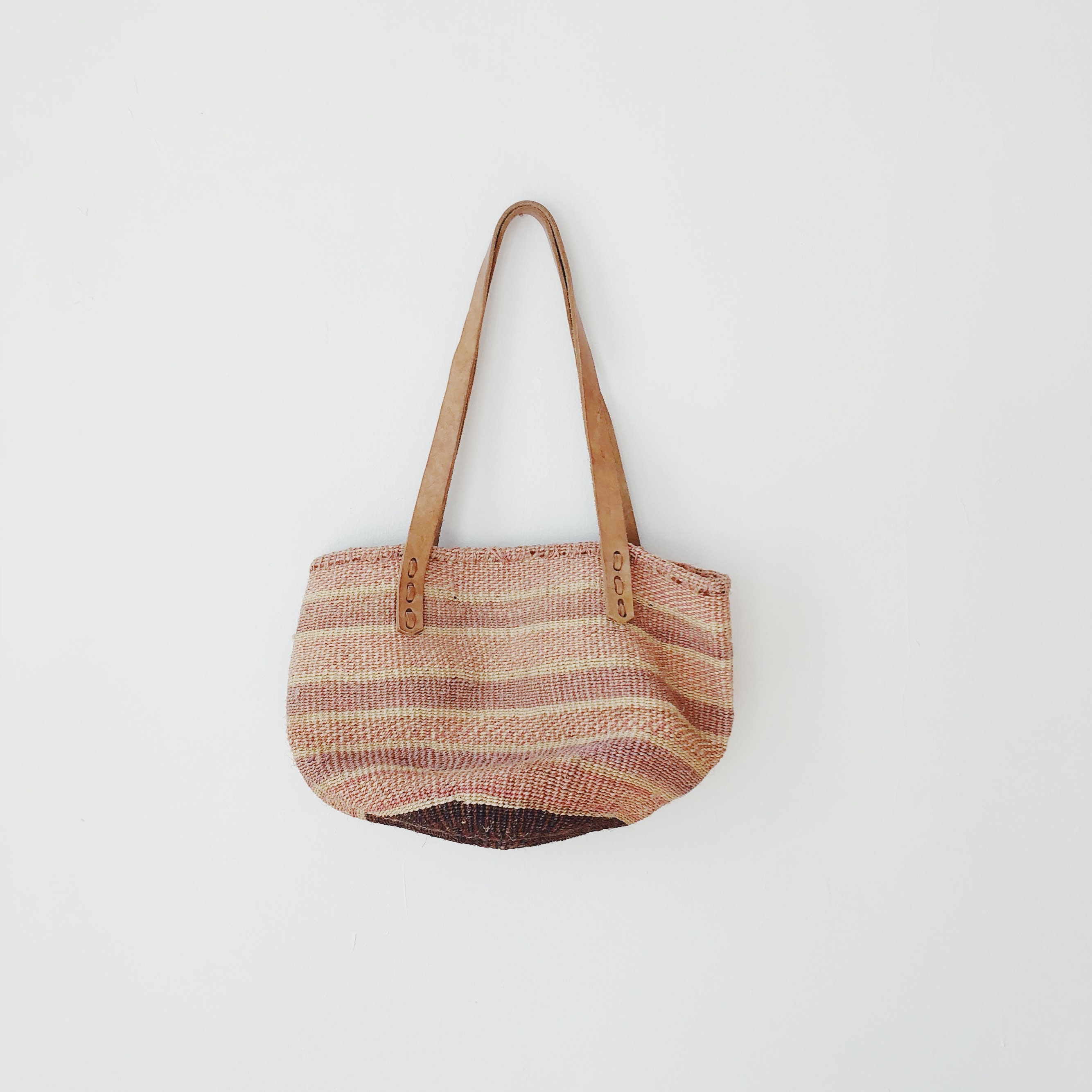 Vintage sisal tote with leather straps