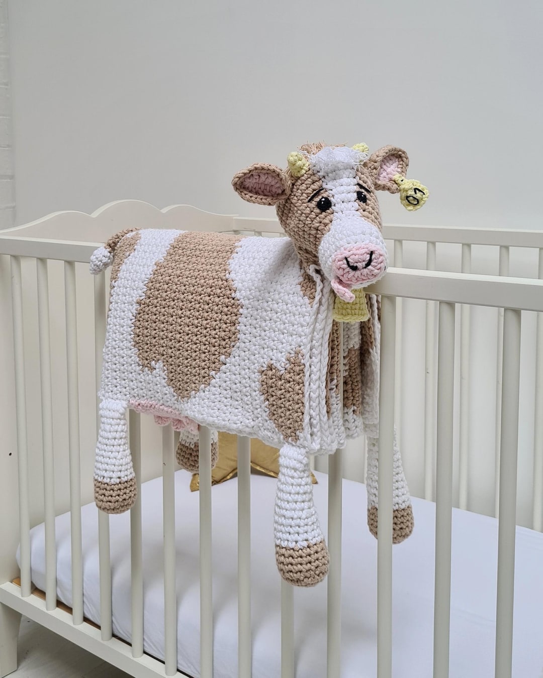 Cow Folding Baby Blanket Crochet Pattern PDF - Cuddle and Play