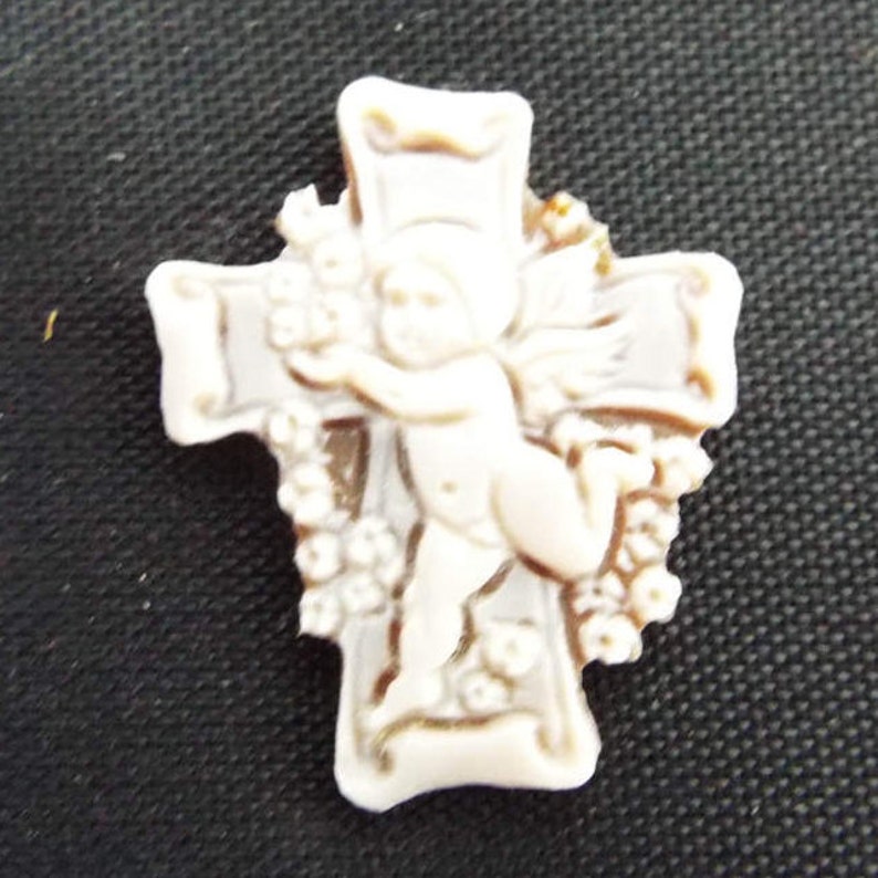 Master Hand carved Sardonyx shell cross pendant set in Italian silver