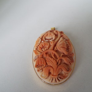 Master Hand carved Carnelian Conch Shell Cameo pendant with gold filled setting