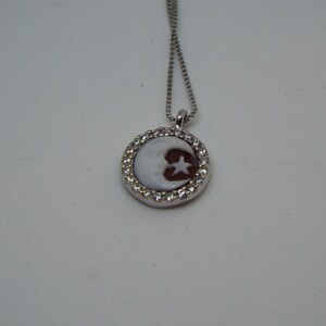 Master Hand carved Sardonyx Shell Cameo pendant with sterling chain D