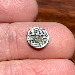 1,200 Year Old Medieval Silver Coin of the Indus Valley 800-820 AD - Abbasid Caliphate, Northwest India, Daud ibn Yazid Al-Muhallabi - Islam