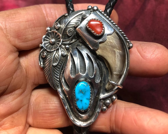 Gigantic Vintage Native American Zuni Blackbear Turquoise Sterling Silver Bolo Tie Gigantic Vintage Native American Zuni Blackbear Turquoise Sterling Silver Bolo Tie
