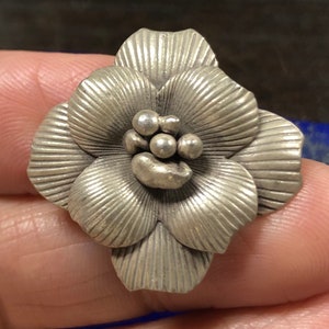 Vintage Hill Tribe Silver Flower Pendant: Handcrafted Ethnic Jewelry
