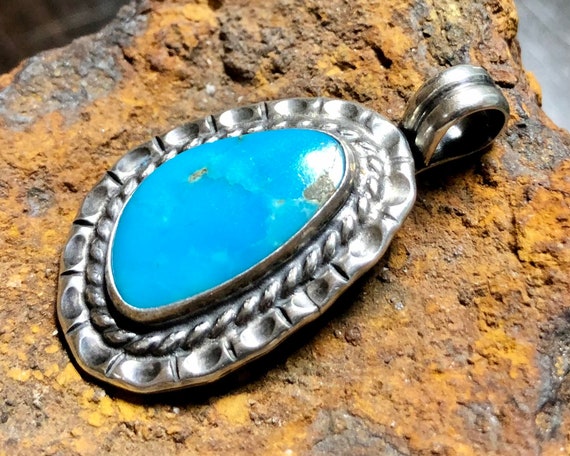 One Of Best Ever Vintage Native American Navajo Domed Bisbee Turquoise Sterling Silver Necklace One Of Best Ever Vintage Native American Navajo Domed Bisbee Turquoise Sterling Silver Necklace