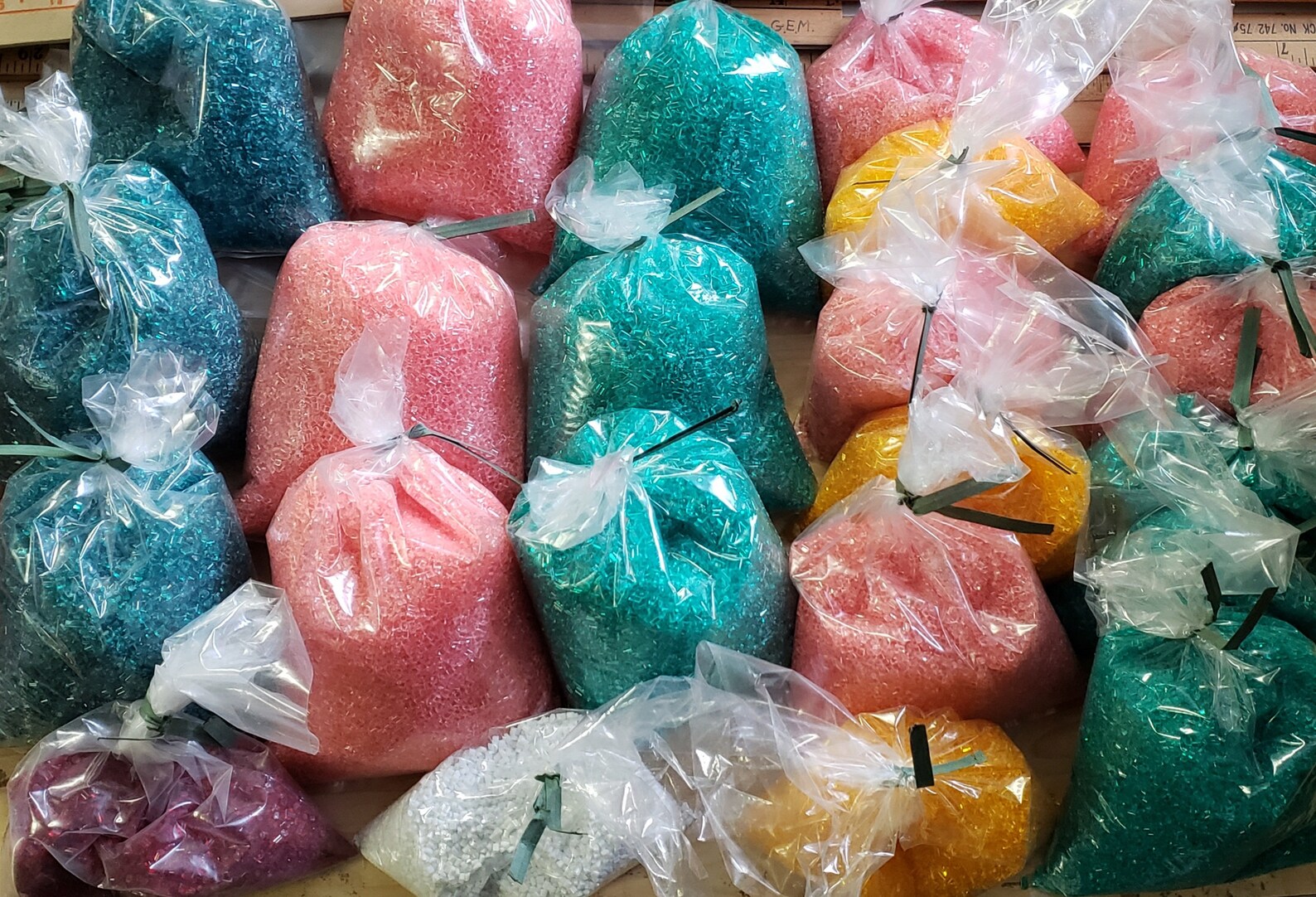 Lot 5 Lbs Melt Cooking Crystals Plastic _ Makit & Bakit Etsy