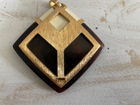 Crown Trifari Gold Faux Tortoise and Lucite penda… - image 2