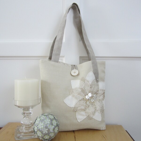 Brides wedding tote bag, Wedding purse, White tote bag, Ivory wedding handbag, Wedding accessory, Pearl wedding purse, Wedding flower bag