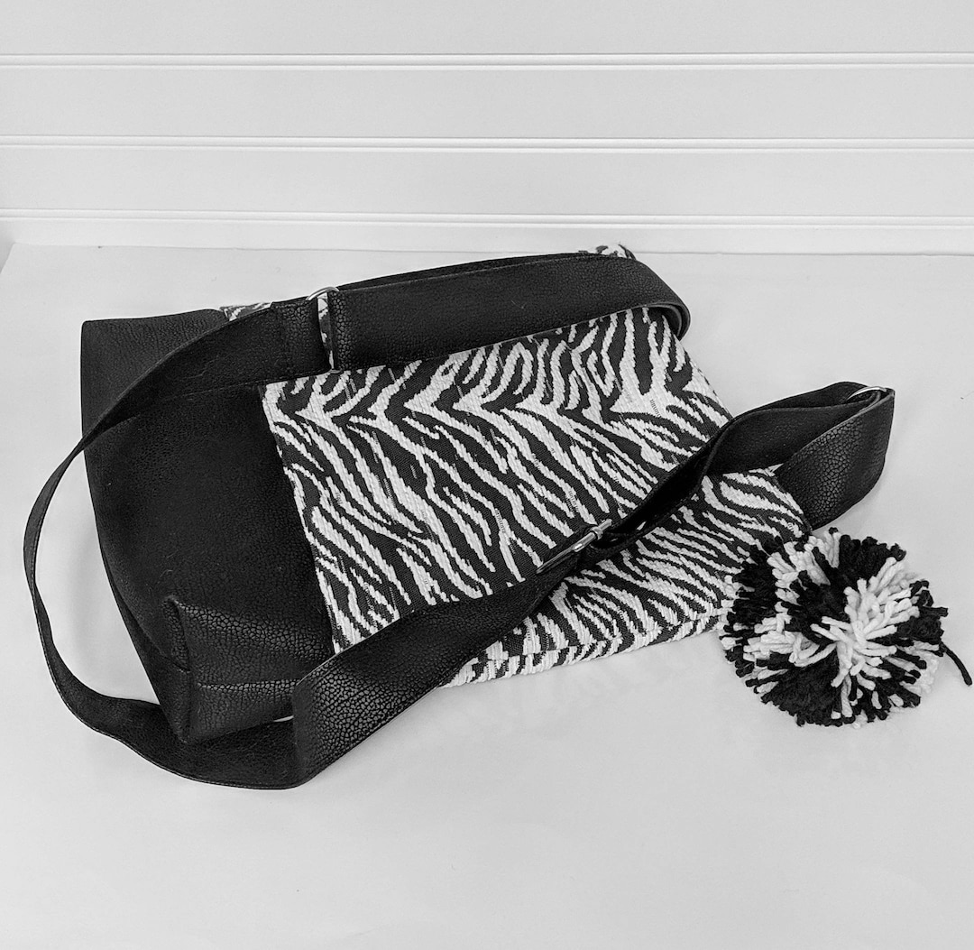 Black Crossbody Purse With Zipper, Animal Print Crossbody Handbag