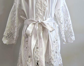 Robe for Wedding Day, Heirloom Wedding Robe made from Moms Dress, Keepsake Wedding Apparel, Wedding day Robe for Bride, Bridal Robe keepsake