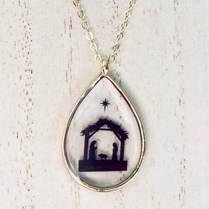 Nativity necklace - Original art - Nativity set - Christmas necklace - Nativity scene - Christian necklace - Christian gifts - baby Jesus