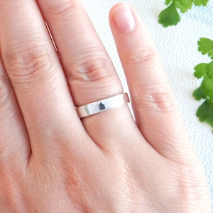 Hammered (4mm) sterling silver ring band