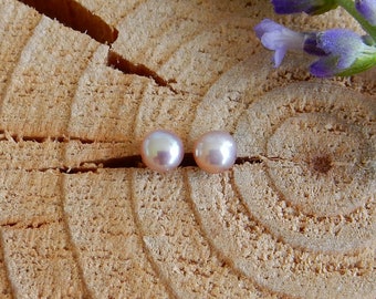 Tiny soft pink pearl ear studs in 925 sterling silver | small freshwater pearl 4mm stud earrings