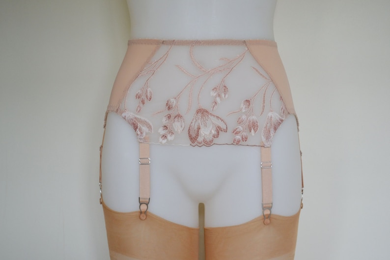 Biscotti Lace Retro Vintage Suspender Garter Belt 6 Strap Plus Size Lingerie