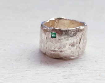 Bague émeraude en argent sterling brut, anneau large, pierre de naissance en mai, aspect organique