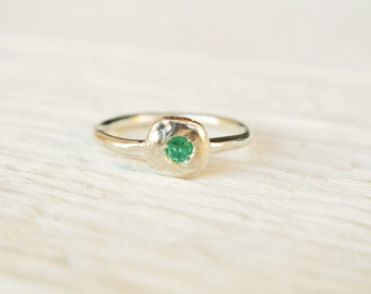 Emerald and sterling silver stacking ring. May birthstone. Emerald tiny ring. Stackable ring