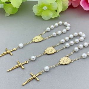 30 baptism favors acrylic pearls gold or silver Plated /mini rosaries/communion favors/ decenario / recuerdo para bautizo/ christening favor white/gold plated