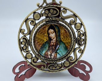 XXL Virgen De Guadalupe  with gyratory center with epoxy clear resin Medal/ Medalla Grande para la mesa Virgen De Guadalupe centro Giratorio