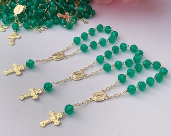 25 bautismo chapado en oro verde favorece mini rosarios/ favores de comunión/ decenario / recuerdito para bautizo/ favor de bautizo