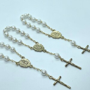 WHOLESALE PRICE 100 Baptism favors acrylic white pearls vintage  gold plated/mini rosaries/ communion favors/ recuerdos de  bautizo