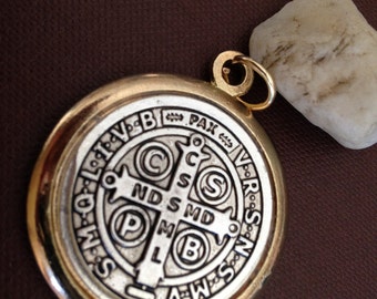 1.5" St. Benedict Medal Two tone / Medalla De San Benito 1.5 pulgadas