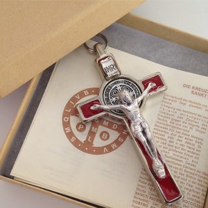 St. Benedict Medal crucifix 3&quot; tall/  Crucifijo con medalla de San Benito/ MRT , Cruz de San Benito