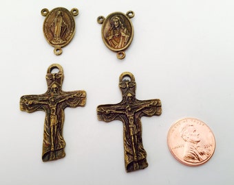 Crucifixes and center pieces (2 each) vintage gold finish for Rosary making "A tertium millenmium" in the back, made Italy/rosary centers