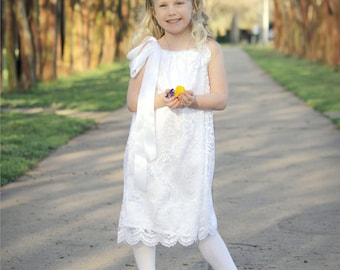 Vestido con funda de almohada de satén y encaje blanco 12 m - 5t
