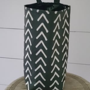 Car Trash or Storage Bag Reusable Trash Can Mudcloth Black and White Arrows Boho Style Wipeable