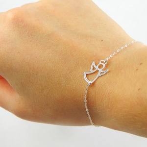 Sterling silver guardian angel bracelet, angel silhouette, protection bracelet, angel charm bracelet, baptism gift, small angel, dainty