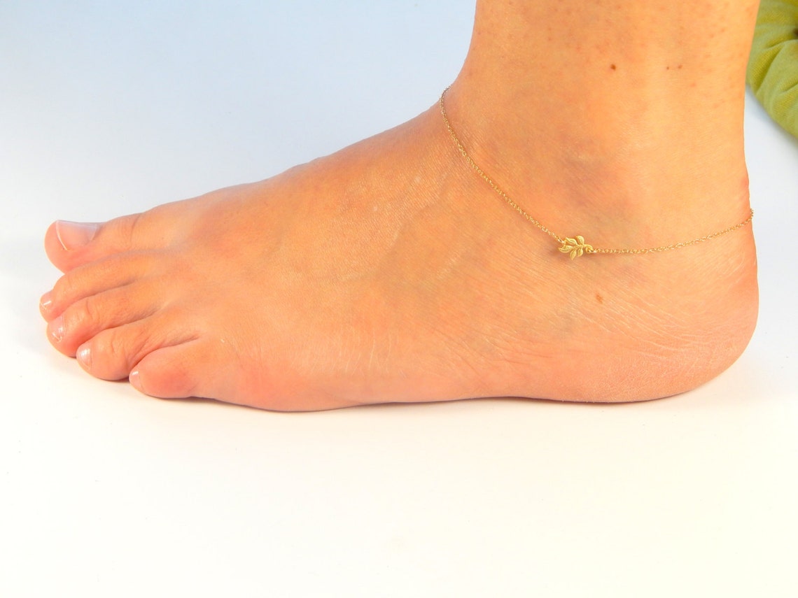 Gold Leaf Anklet Gold Anklet Minimalist Anklet Ankle Chain Etsy