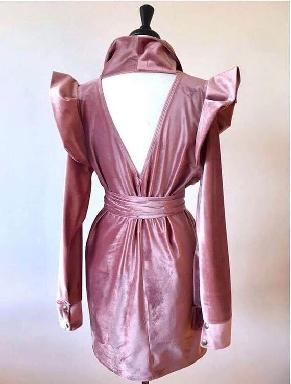 open lace back dress 21SIX Pink Rosa Taffeta Feather Blazer Dress