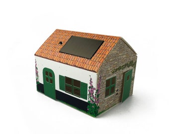 Miniature solarpowered house night light CASAGAMI Ile d'Oléron do it yourself educative and decorative gift for kids