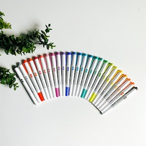 Highlighter Double-Sided Dual Fine Bold Chise Tip Pen Sets for Annotating Books in Vibrant Assorted Colors