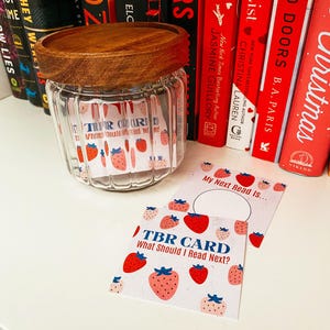 Carte à gratter TBR fraise pour liste à lire - Cadeau pour amateur de lecture, lecteur, rat de bibliothèque - Accessoires livresques pour le prochain défi de lecture