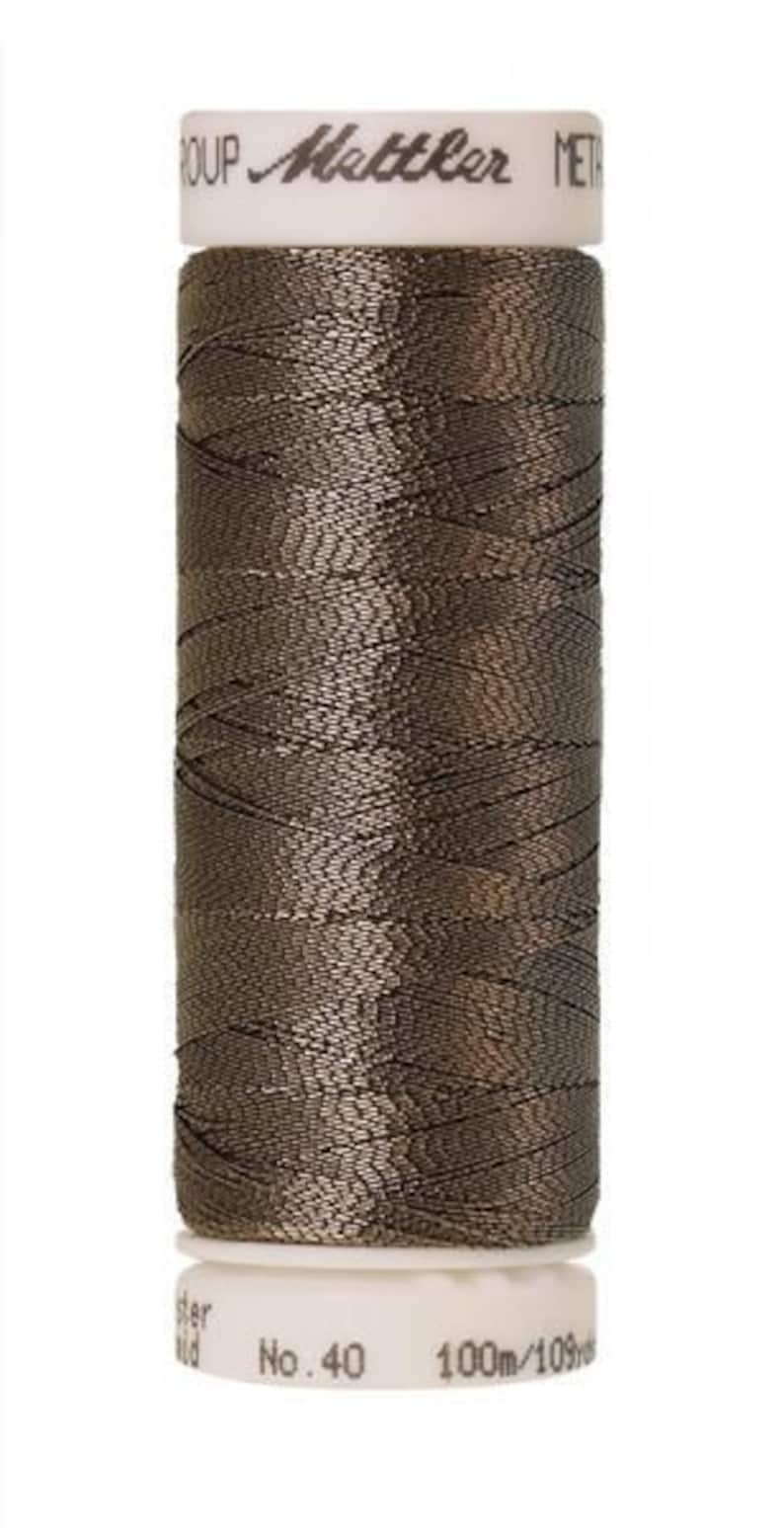 Metallic yarn 100 m Metallic-7633-2004