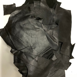 Genuine leather scraps 300gr various sizes for crafting/patching