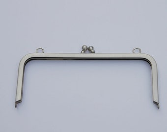 1 Metal Frames, Purse Frames Cultch 20 x 16 cm