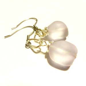 Purple Sea Glass Earrings, Beach Wedding Earring, Wire Wrapped Dangle Earring, Sea Glass Jewelry, Ocean Gift, Beach Gift, Wedding Jewelry