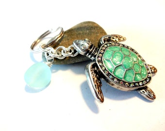 Sea Turtle Keychain, Sea Glass Key Chain, Beach Accessory, Wire Wrapped Sea Foam Green Sea Glass Keychain, Gift for Turtle Lover