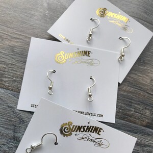 Cartões de brinco com logotipo, cartões de joias personalizados, suportes de brincos quadrados, costas de brincos de folha de ouro, embalagens de joias, cartão de exibição