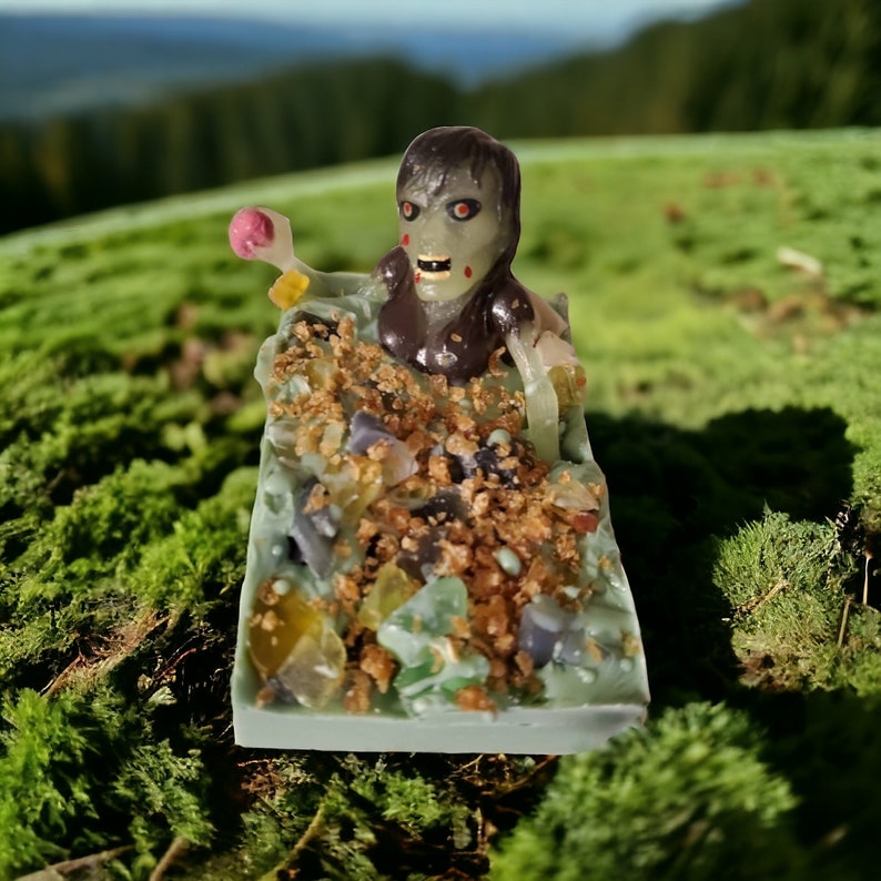 Zombie Soap with Toy Inside UpamperU image 7