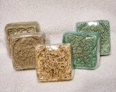 Celtic Oatmeal Milk and Honey Soap with Poppy seed and Peppermint UpamperU