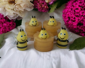 Buzzy Bee Toy Soap Savon pour abeilles UpamperU